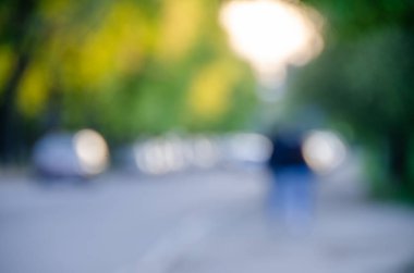 Park sahnesinde bulanık yeşillik, odaklanmamış duvar kağıdı 