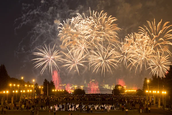 Vuurwerk in Moskou — Stockfoto