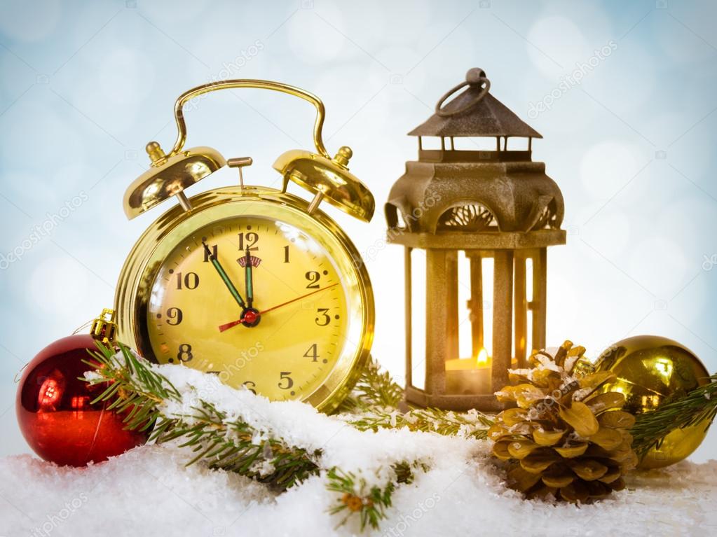 Happy New Year message with gold retro clock showing five to mid