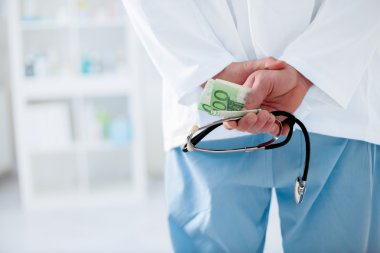 Doktor bir stetoskop ile bozuk