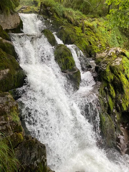 Giessbach Falls Eponymous Nature Park Lake Brienz Giessbachfalle Giessbachfaelle Gleichnamigen — Φωτογραφία Αρχείου