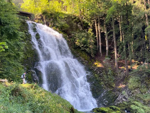 Giessbach Falls Den Självbetitlade Naturparken Och Över Sjön Brienz Giessbachfalle — Stockfoto
