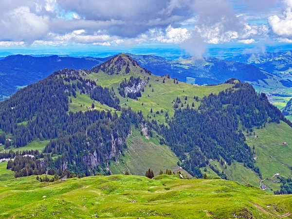 Colline Alpine Montagna Farenstoeckli Farenstockli Roggenstock Sopra Regione Iberig Nel — Foto Stock