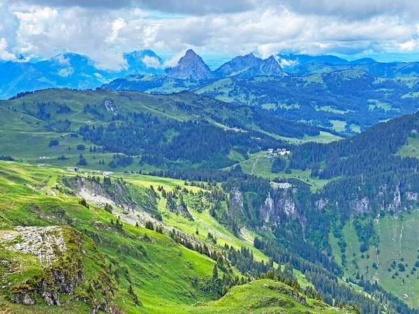 View Loch Alpine Valley Iberig Region Foot Mountain Range First — стоковое фото