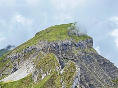 Alpine peak Forstberg of the mountain range First and in the Schwyz Alps mountain massif, Oberiberg - Canton of Schwyz, Switzerland (Kanton Schwyz, Schweiz)