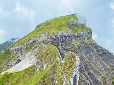 Alpine peak Forstberg of the mountain range First and in the Schwyz Alps mountain massif, Oberiberg - Canton of Schwyz, Switzerland (Kanton Schwyz, Schweiz)