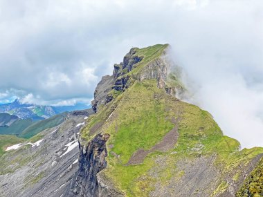 Alpine peak Forstberg of the mountain range First and in the Schwyz Alps mountain massif, Oberiberg - Canton of Schwyz, Switzerland (Kanton Schwyz, Schweiz)