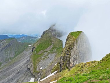 Alpine peak Forstberg of the mountain range First and in the Schwyz Alps mountain massif, Oberiberg - Canton of Schwyz, Switzerland (Kanton Schwyz, Schweiz)