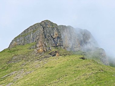 Alpine peak Forstberg of the mountain range First and in the Schwyz Alps mountain massif, Oberiberg - Canton of Schwyz, Switzerland (Kanton Schwyz, Schweiz)