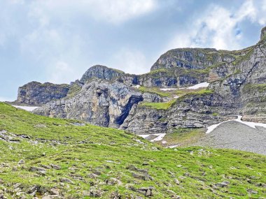 Alpine peak Forstberg of the mountain range First and in the Schwyz Alps mountain massif, Oberiberg - Canton of Schwyz, Switzerland (Kanton Schwyz, Schweiz)