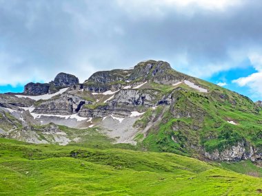 Alpine peak Forstberg of the mountain range First and in the Schwyz Alps mountain massif, Oberiberg - Canton of Schwyz, Switzerland (Kanton Schwyz, Schweiz)