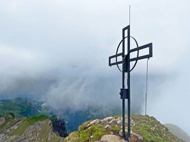 Alpine peak Druesberg of the mountain range First and in the Schwyz Alps mountain massif, Oberiberg - Canton of Schwyz, Switzerland (Kanton Schwyz, Schweiz)