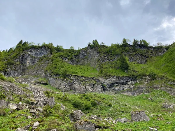 Rocks Stones Mountain Range First Schwyz Alps Mountain Massif Oberiberg — Foto de Stock