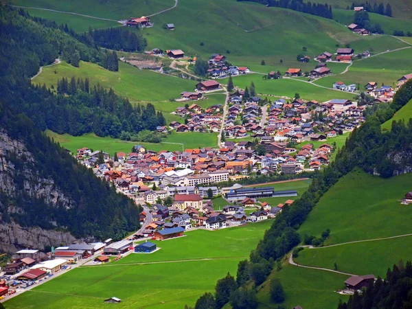 Asentamiento Subalpino Unteriberg Región Iberig Cerca Del Lago Artificial Sihlsee —  Fotos de Stock