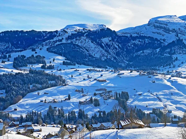 Perfetto Paesaggio Alpino Invernale Nella Valle Del Fiume Thur Tra — Foto Stock