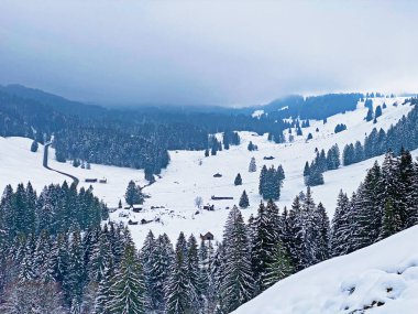 Apenzell Alpleri, Ennetbuhl veya Ennetbuehl - İsviçre 'nin St. Gallen Kantonu' ndaki (Schweiz)
