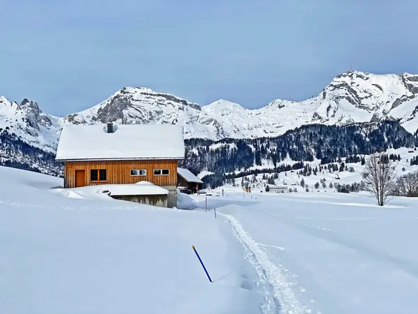 Wonderful Winter Hiking Trails Traces Fresh Alpine Snow Cover Churfirsten — ストック写真