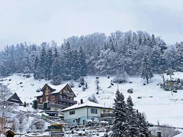 Idyllic Swiss Alpine Mountain Huts Traditional Swiss Rural Architecture Dressed — Foto Stock