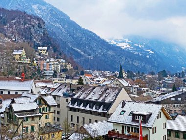 Walenstadt Gölü (Walensee) - İsviçre 'nin St. Gallen Kantonu (Kanton St. Gallen, Schweiz)