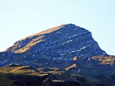 Alvier grubunun dağlık tepelerinde ve Ren nehri vadisinde, Sevelen - İsviçre 'nin St. Gallen Kantonu (Schweiz)