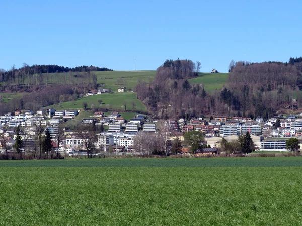 Small Modern Swiss Settlement Village Egolzwil Slopes Hill Egozwilerberg Canton — Stock Photo, Image