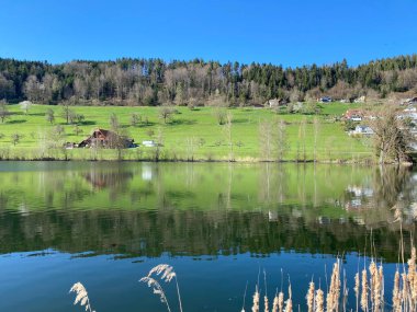 Egolzwilersee Gölü veya Egolzwiler Gölü, Egolzwil - İsviçre Lucerne Kantonu (Schweiz)