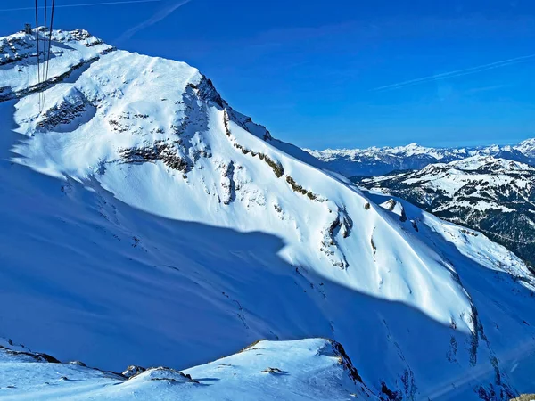 Cima Alpina Innevata Sex Rouge Scex Rouge Situata Massiccio Montano — Foto Stock