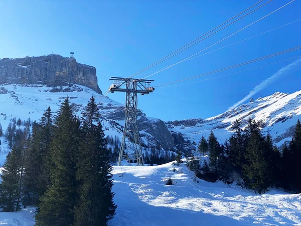 Teleférico Montaña Col Pillon Cabane Scex Rouge Teleférico Glaciar 3000 —  Fotos de Stock