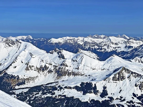 Atmosfera Alpina Ghiacciata Primaverile Sulle Vette Svizzere Viste Dal Massiccio — Foto Stock