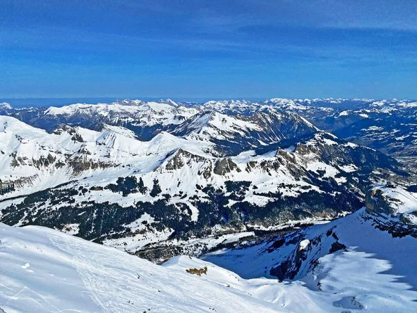 Spring Icy Alpine Atmosphere Swiss Mountain Peaks Viewed Les Diablerets — Stock Photo, Image