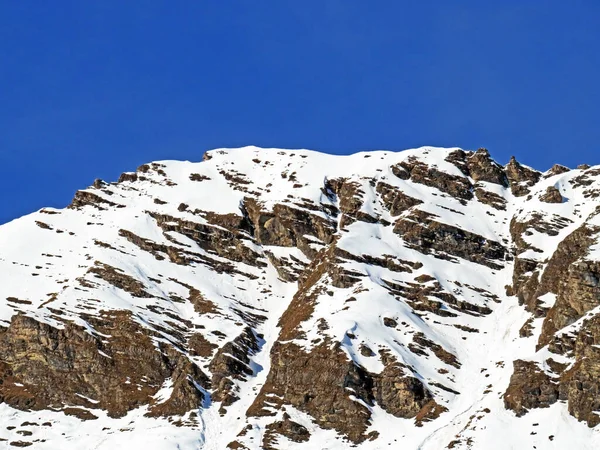 Sněžný Alpský Vrchol Chatillon Nachází Horském Masivu Bernských Alp Alpy — Stock fotografie