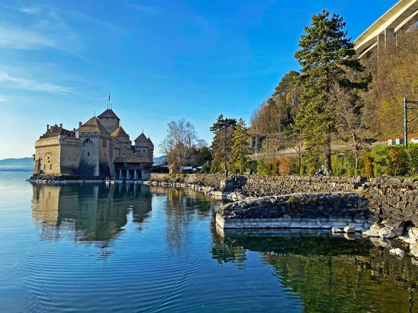 Geneva Gölü Kıyısındaki Chillon Şatosu Chateau Chillon Veya Das Schloss — Stok fotoğraf
