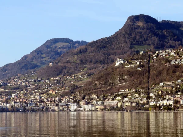 Blick Auf Die Stadt Montreux Muchtern Ufer Des Genfersees Und — Stockfoto