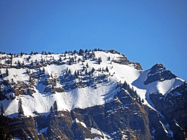 Snöig Alpin Bergstopp Den Schweiziska Bergskedjan Pilatus Och Emmental Alperna — Stockfoto