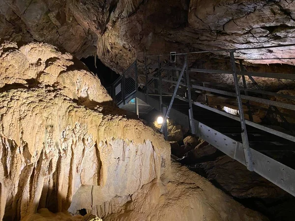 Cuevas Del Vallorbe Grotte Orbe Grottes Vallorbe Die Grotten Von —  Fotos de Stock