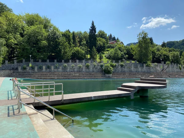 Θέση Εκδρομής Και Κολυμβητική Περιοχή Orahovacko Jezero Σλαβονία Κροατία Izletiste — Φωτογραφία Αρχείου