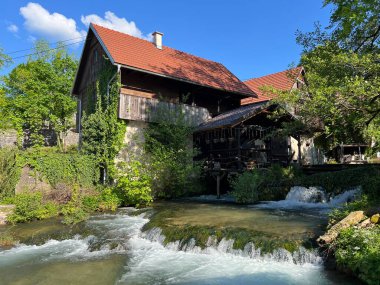 The fairytale mill settlement of Rastoke (Slunj, Croatia) - Die maerchenhafte Muehlensiedlung Rastoke (Slunj, Kroatien) - Bajkovito vodenicarsko naselje Rastoke na rijeci Slunjcici (Slunj, Hrvatska)