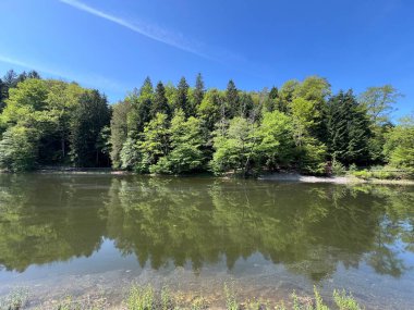 Yapay Trakoscan Gölü (Zagorje, Hırvatistan) - Die - Trakoscan oder kuenstlicher Trakoscansee (Kroatien) - Umjetno jezero ili Trakoscansko jezero (Hrvatsko zagorje, Hrvatska)