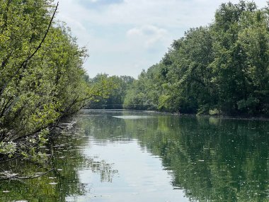 Jarun Gölü (Zagreb, Hırvatistan) - Jarun-Seen oder Zagrebs Jarun-See (Zagreb, Kroatien) - Jezero Jarun ili zagrebacko Jarunsko jezero (Zagreb, Hrvatska)