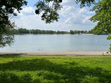 Jarun Gölü (Zagreb, Hırvatistan) - Jarun-Seen oder Zagrebs Jarun-See (Zagreb, Kroatien) - Jezero Jarun ili zagrebacko Jarunsko jezero (Zagreb, Hırvatistan))