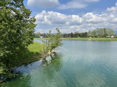 Jarun Gölü (Zagreb, Hırvatistan) - Jarun-Seen oder Zagrebs Jarun-See (Zagreb, Kroatien) - Jezero Jarun ili zagrebacko Jarunsko jezero (Zagreb, Hırvatistan))