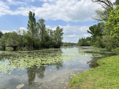 Oresje Gölü veya yapay göl Oresje (Zagreb İlçesi, Hırvatistan) - Oresje-See oder kuenstlicher (Kroatien) - Umjetno jezero Oresje (Sveta Nedelja, Hrvatska)