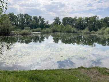 Oresje Gölü veya yapay göl Oresje (Zagreb İlçesi, Hırvatistan) - Oresje-See oder kuenstlicher (Kroatien) - Umjetno jezero Oresje (Sveta Nedelja, Hrvatska)