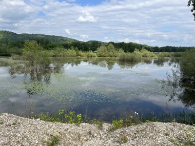 Oresje Gölü veya yapay göl Oresje (Zagreb İlçesi, Hırvatistan) - Oresje-See oder kuenstlicher (Kroatien) - Umjetno jezero Oresje (Sveta Nedelja, Hrvatska)