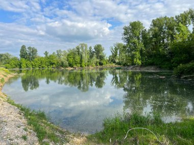 Özel kuşbilimi rezervi Sava - Strmec ve Hırvatistan 'ın Strmec ve balıkçılık alanı - Posebni ornitoloski rezervat Sava Strmec i ribolovna zona jezera Strmec (Sveta Nedelja, Hrvatska)