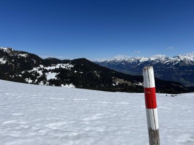 İsviçre Alpleri ve UNESCO Biyosfer Entlebuch, İsviçre - Wandermarkierungen, Schweiz