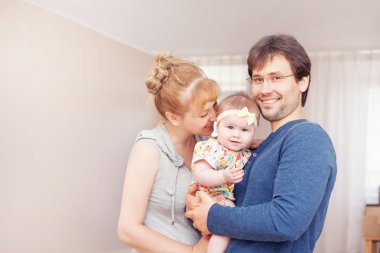 mutlu bir aile kızı ile