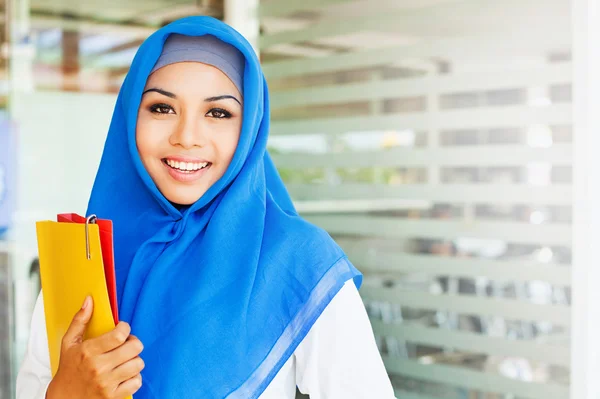 Muslim asian girl — Stock Photo, Image