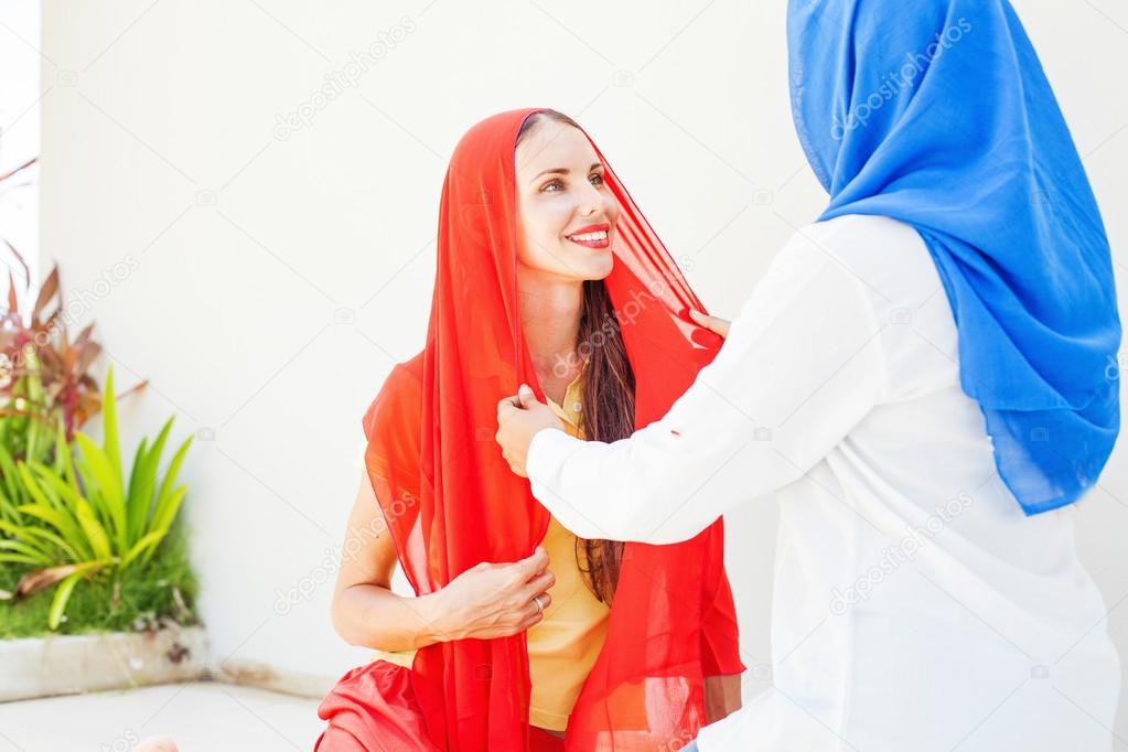 Woman converting to muslim