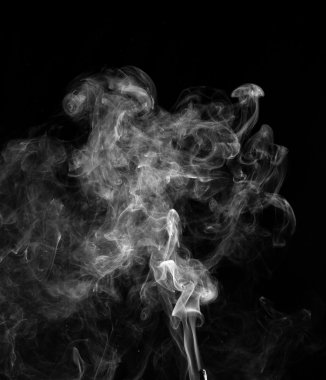 dumanı siyah arkaplanda